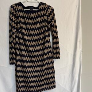 Jessica Howard Navy and Gold Chevron Long Sleeve Dress